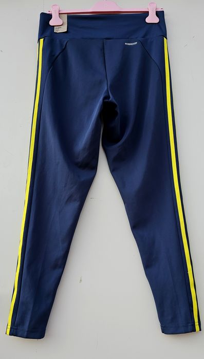 Adidas оригинален дамски клин нов Л размер