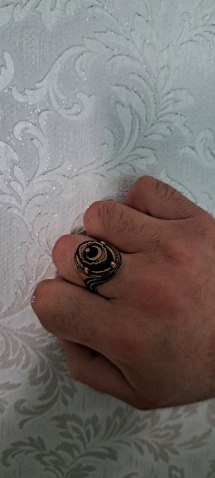 Продам кольцо мужское