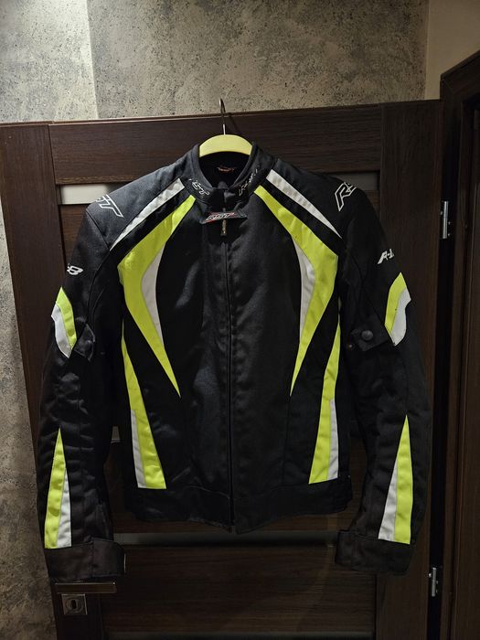 Текстилно яке RST