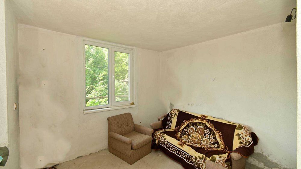 Продава се Къща в с. Студена, Област Перник - 357 кв.м за 698 €/кв.м - Снимка #12