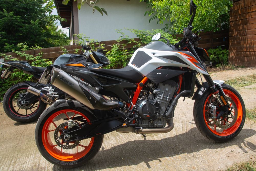 KTM 890 Duke R 2020