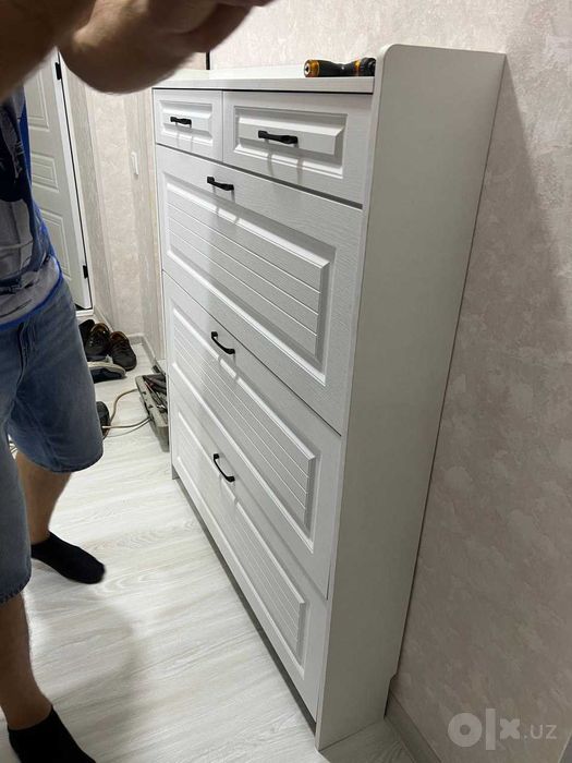 узкий шкаф-полка для обуви,