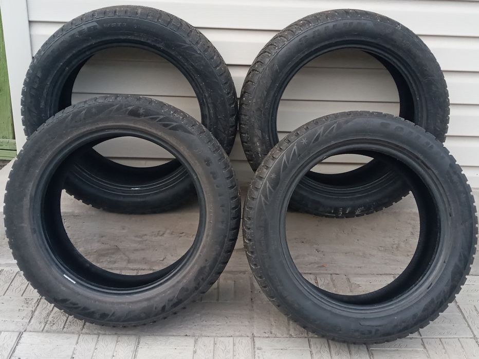 Продам зимние шины