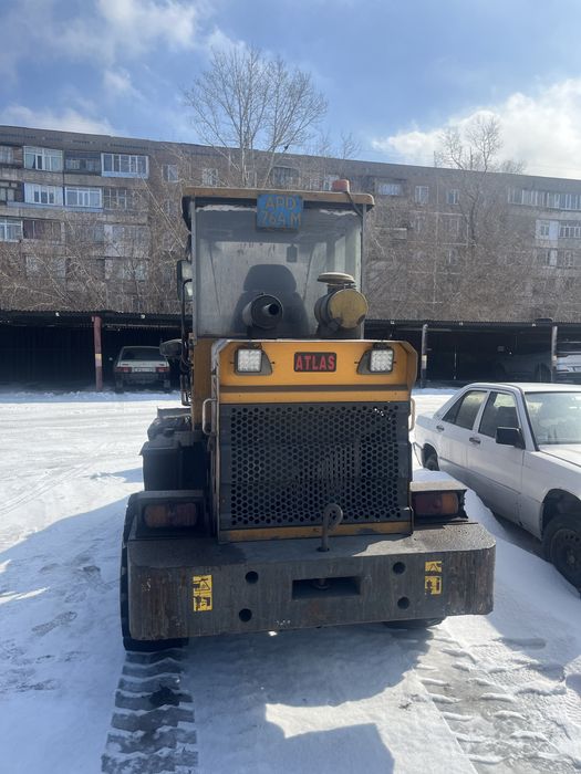 Фронтальный погрузчик Zl 200