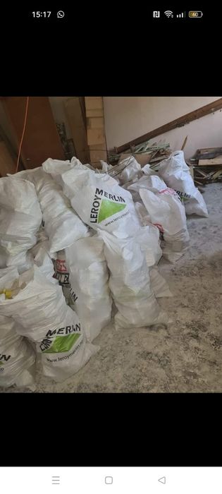 Debarasari, cărat moloz, cărat mobila