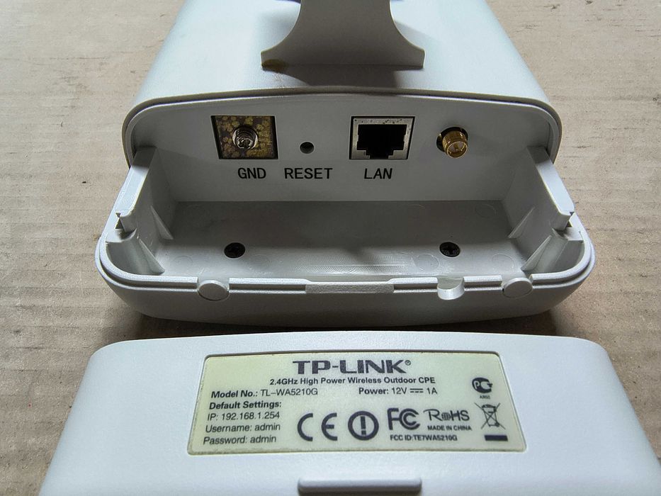Комплект Външни Wi-Fi антени TP-Link TL-WA5210G (оригинален комплект) 2 бр.