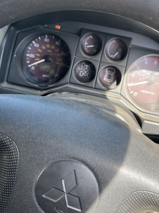 MITSUBISHI Pajero 0 — imagine 4