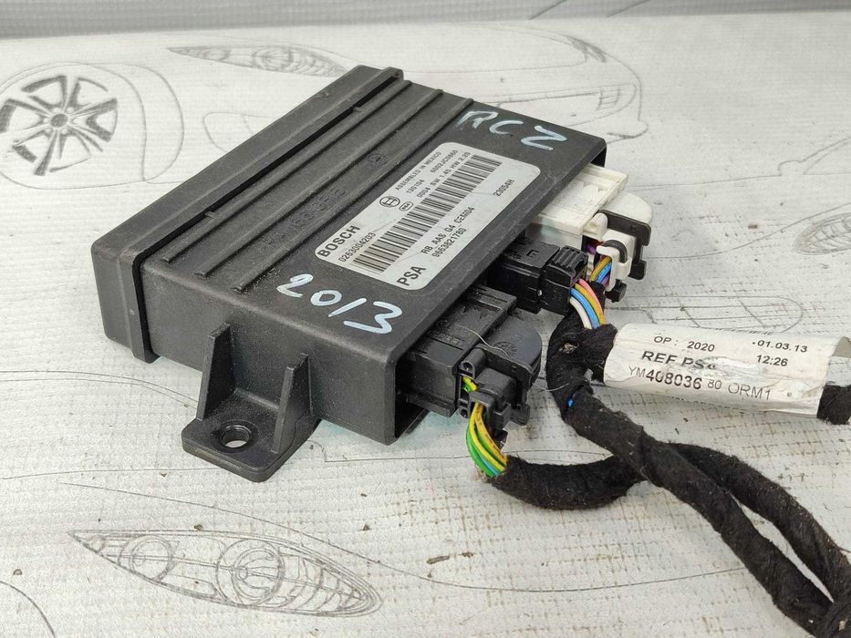 Modul senzori parcare Peugeot RCZ COD: 9663821780 2013 / [2010-2015] / (5G3)