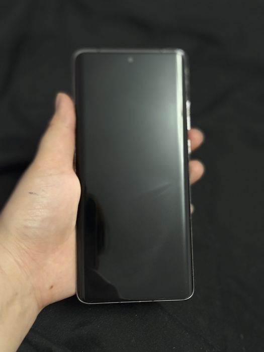 Huawei p50 pro в хорошем состоянии