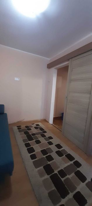 Vindem apartament 3 camere zona scoala 7