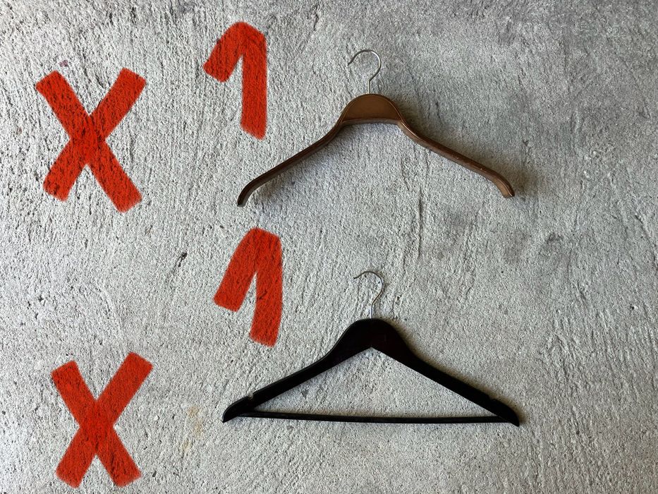 Дървени Закачалки - 74 бр. / Разни