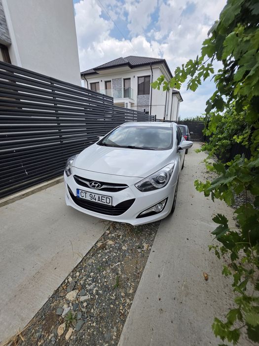 HYUNDAI i40 2015 — imagine 2