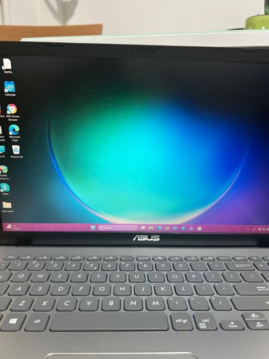 Laptop Asus rayzen 3