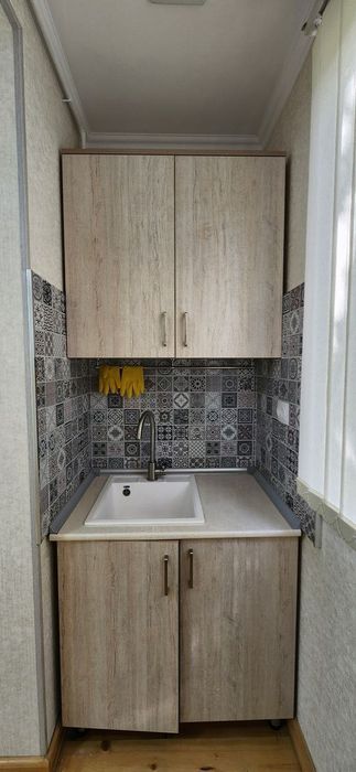 1- комнатная Новомосковская в центре города