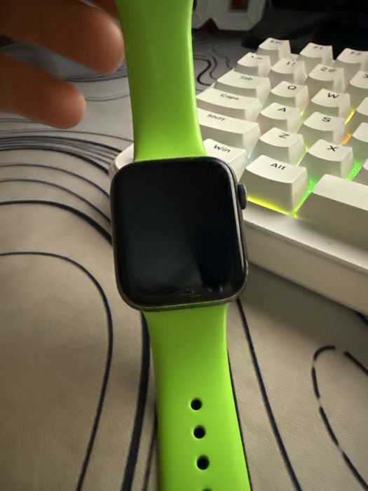 Оригинальные Apple watch SE 2021