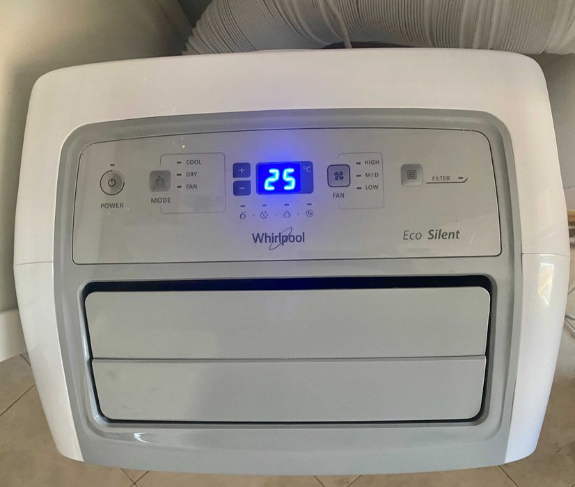 Мобилен Климатик Whirlpool с дистанционно