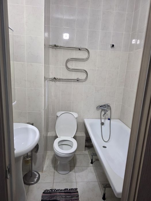 Сдаю по часам квартиру