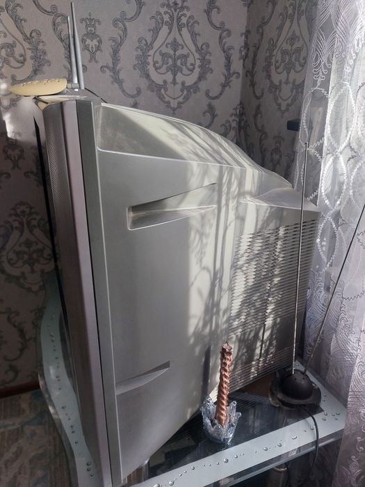 Телевизор ,, Panasonic''
