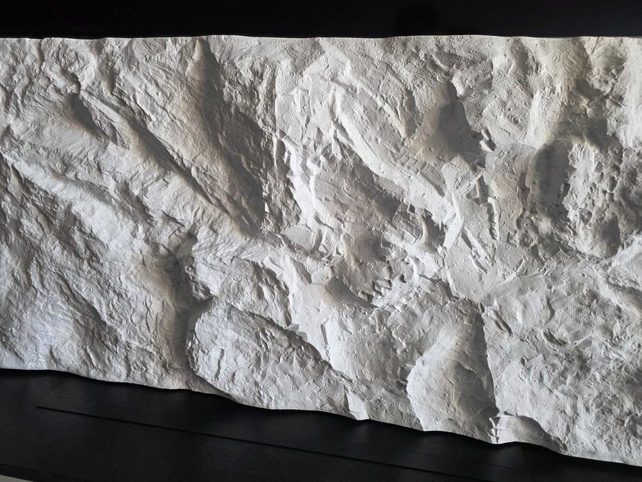 Стенен 3D панел имитиращ скала