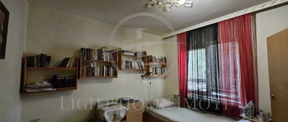 Продава се Двустаен апартамент в Пловдив, Тракия - 64 кв.м за 1427 €/кв.м - Снимка #2