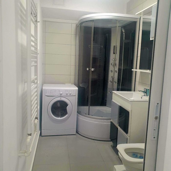 Proprietar,ofer spre inchiriere apartament 1 camera,,faleza