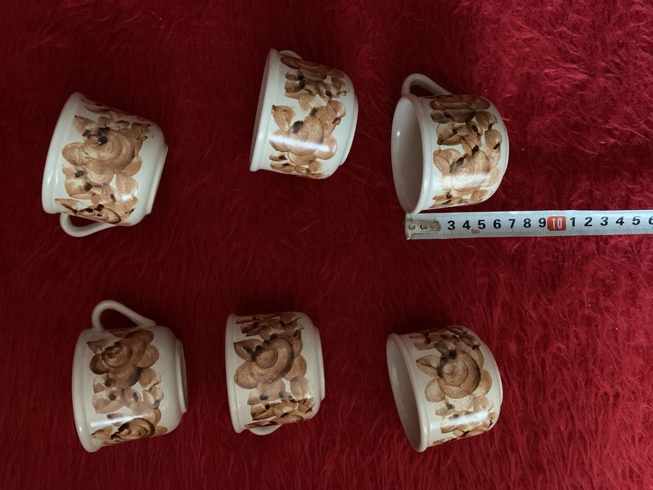 3 различни стъклени/кристални вази, чаши и сервизи/комплекти