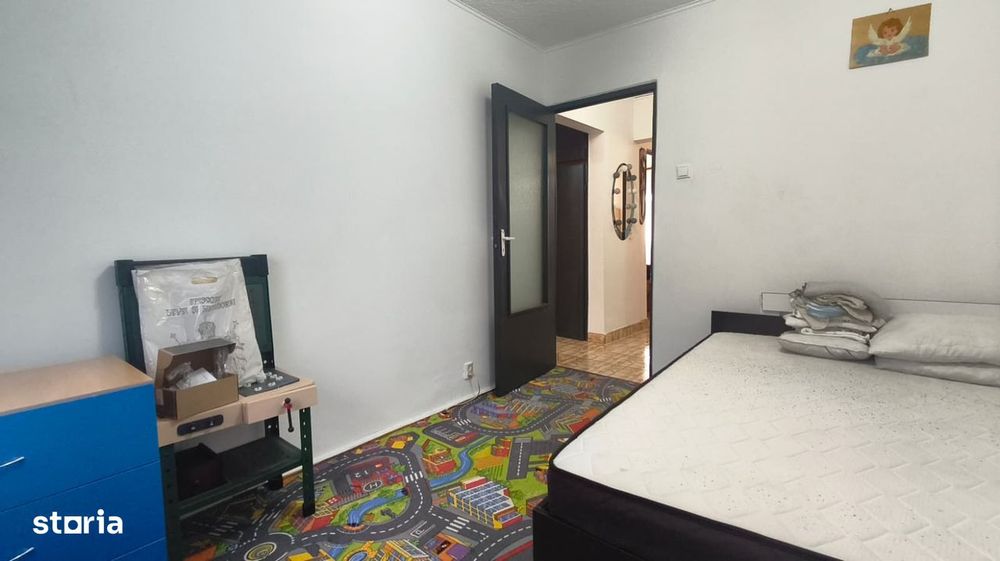 Apartament 3 camere, 2 bai in Deva, zona Zarandului- Piata Centrala