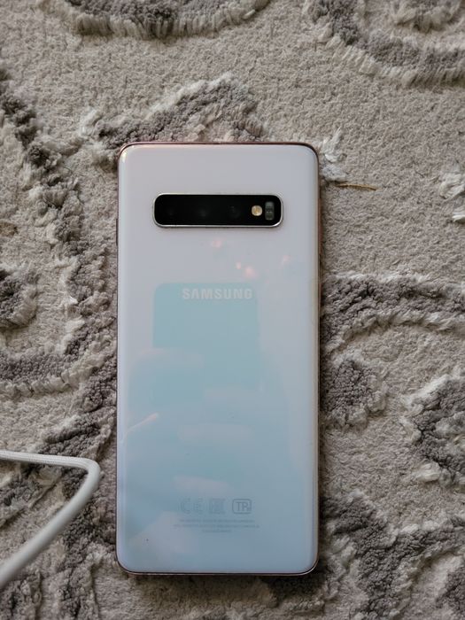 Samsung S10 [128gb)