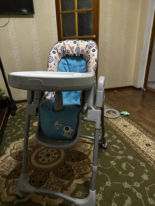 Продаю детское кресло