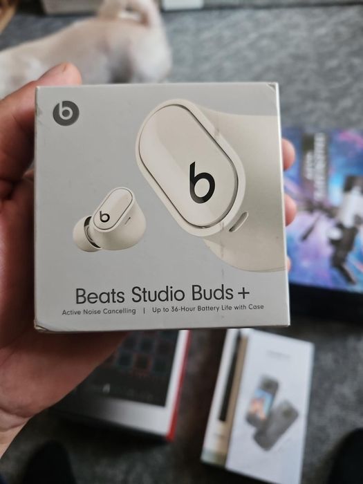 Beats Studio Buds +