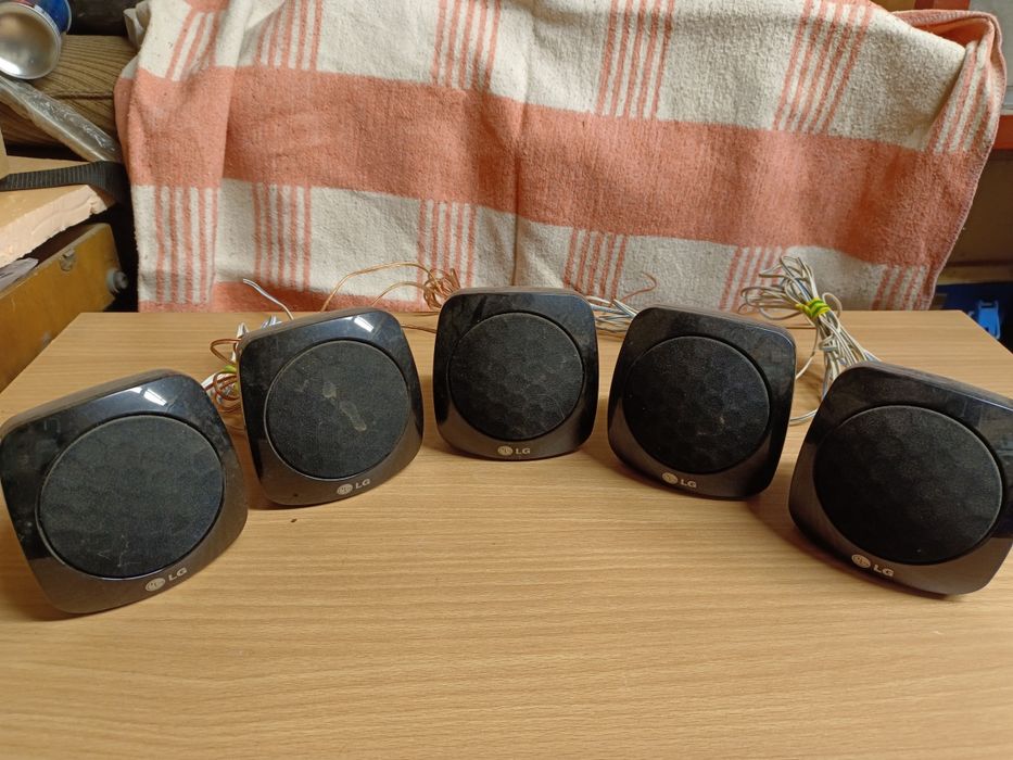 Колонки с домашнего кинотеатра продам