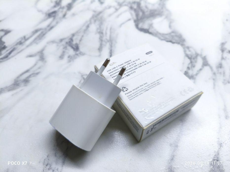 Блок Питания Apple USB-C 20W
