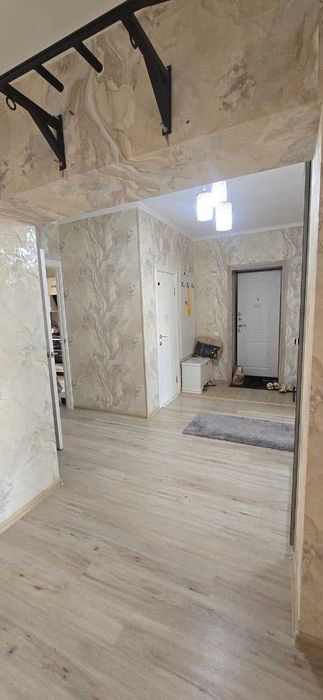 3 комн Наурыз 4 эт 94 кв.м.