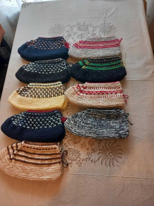 Ръчно плетени дамски терлици