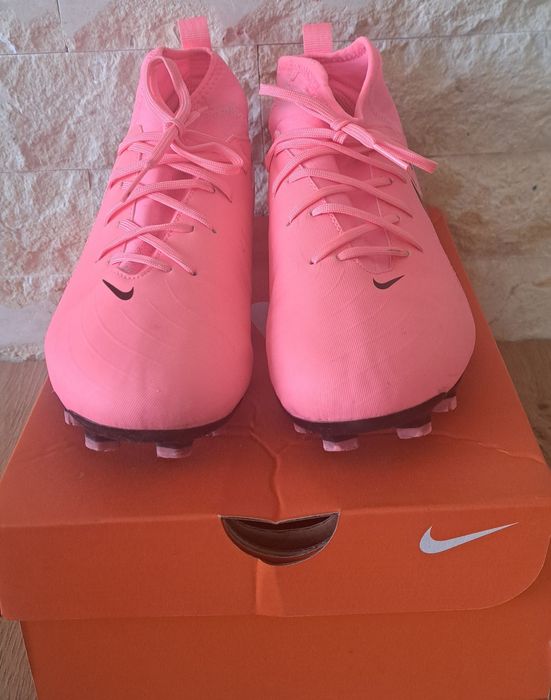 Бутонки nike phantom luna 36