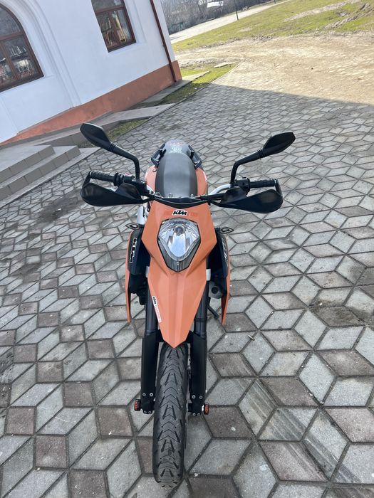 Ktm 690 supermoto