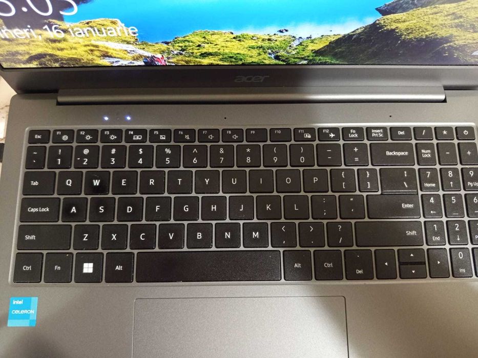 De vânzare laptop Aspire Lite 15