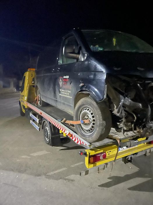 Tractari auto Vaslui, transport utilaje,servicii Macara platforma auto