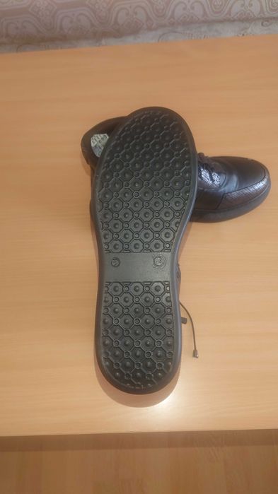 Боти естествена кожа