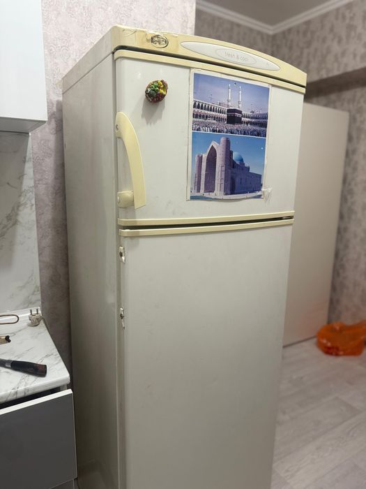 Холодильник в хорошем сост