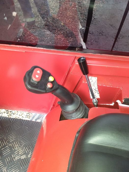 Mini încărcător frontal weidemann