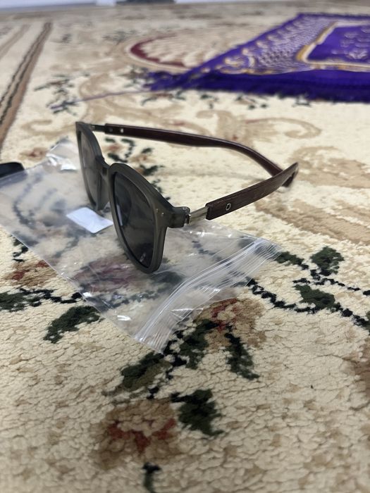 Новык солнцезащитные очки