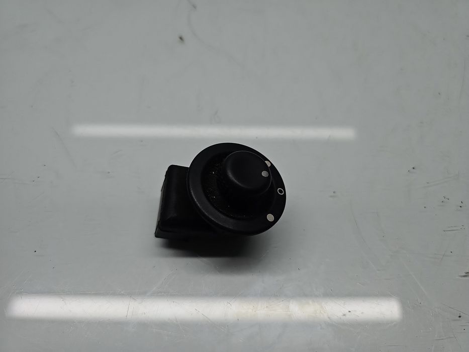 Buton reglaj oglinzi Renault Megane 1 [Fabr 1995-2003] 7700429992C