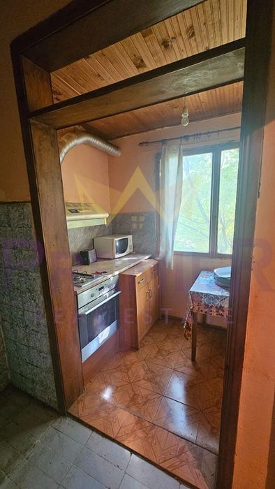 Продава се Тристаен апартамент в Варна, Младост 2 - 70 кв.м за 1900 €/кв.м - Снимка #4