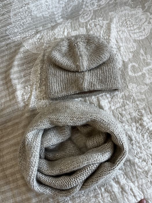 продам шапку и шарф