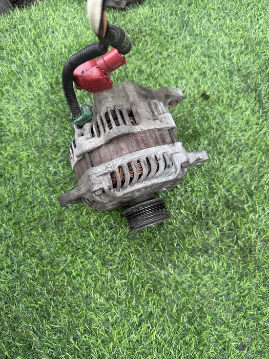 Привозные генераторы на Subaru forester,legacy,forester ej25