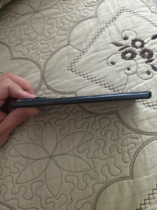Vând Realme 9 pro+