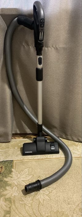 Пылесос Samsung Trio system