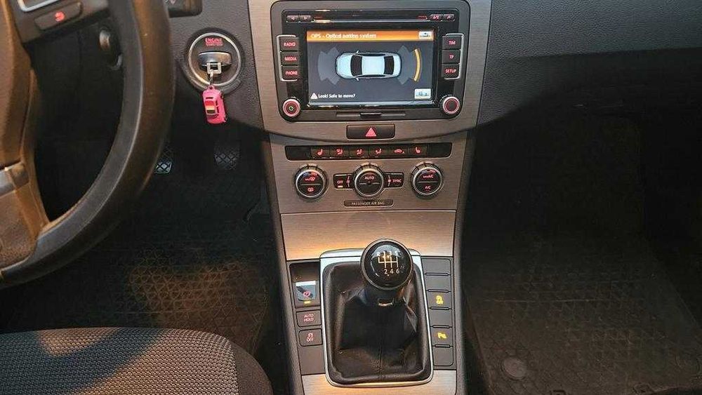 Vand Volkswagen Passat B7, 2.0TDI, 140CP, Cutie Manuala, (44400 LEI)