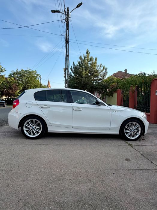 BMW 1 Series 2011 — imagine 5
